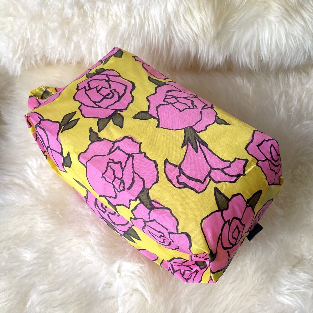 NWOT Baggu 3D Zip Pouch Medium - Rose (Garden Flowers) - Picture 2 of 9